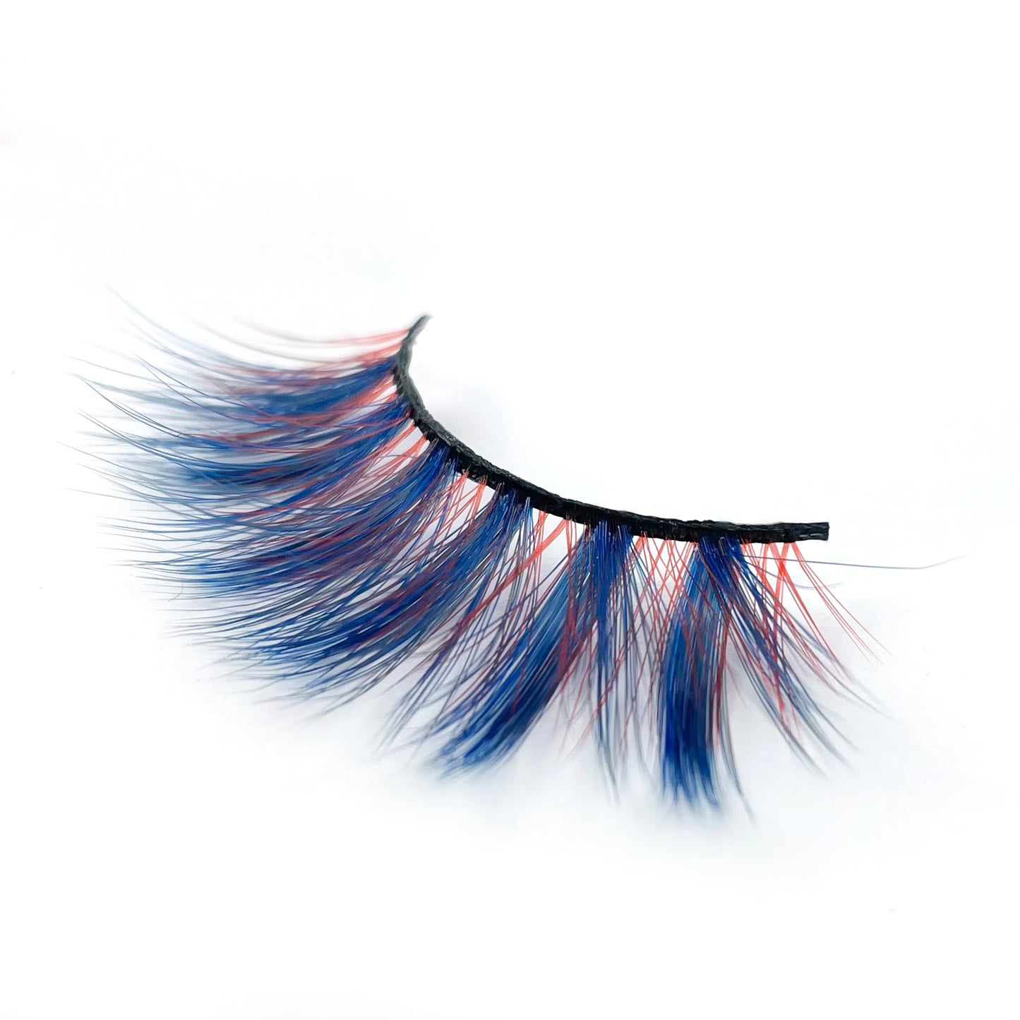 BEAUTY - Shes In Minks