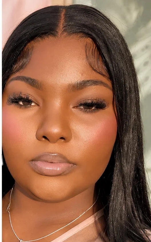 Ashea Brand, founder of She's In Minks, wearing the Millefeuille lash